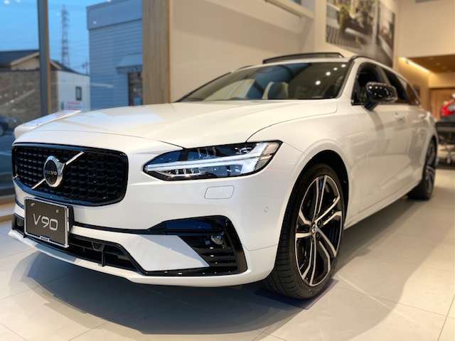 展示車 V90 B6 AWD R-Design～クリスタルホワイトパール～のご紹介！ | ボルボ・カー 知多・刈谷